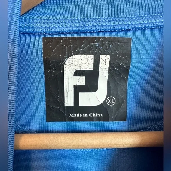 SOLD- FootJoy Mens Thermal Base Layer Size XL Long Sleeve TeeShirt With MockNeck - Picture 3 of 5